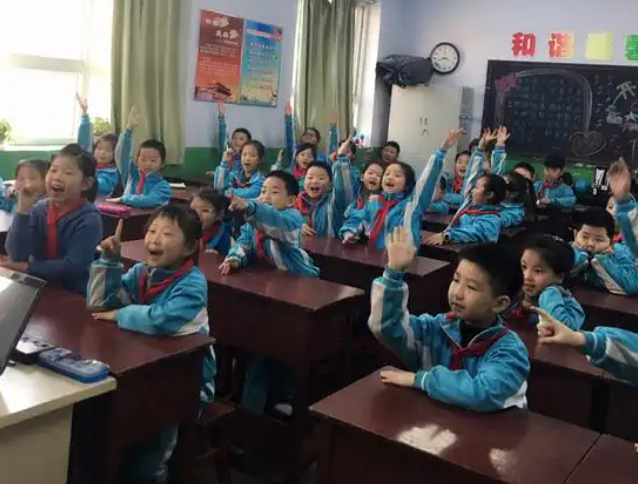 研发学科美育典型讲堂范式破解怎么教在师资与教研维度